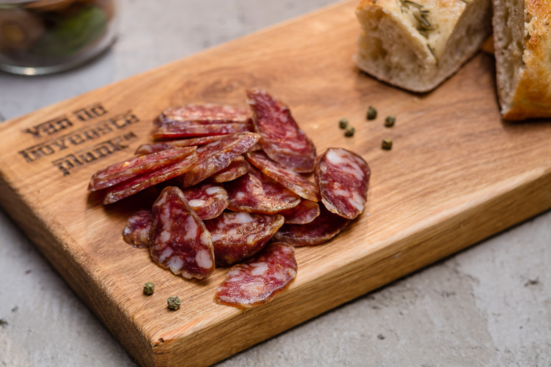 Droge worst met groene peper