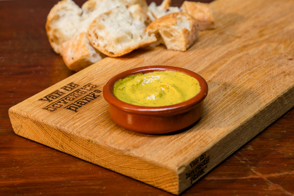 Honing-tijmmosterd uit Maastricht